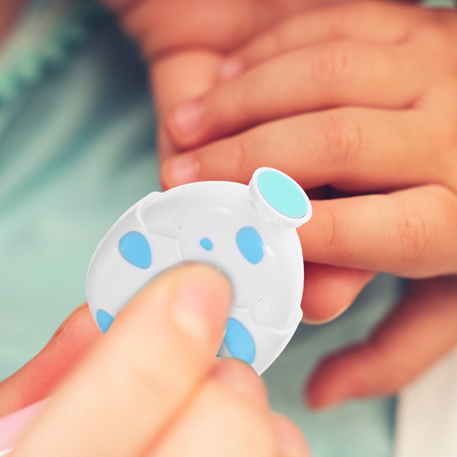 Elektryczny pilnik do paznokci – Baby Nail Trimmer Electric recenzja i cena